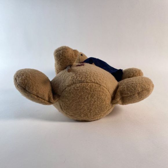 Plush Snow Shovelling Reindeer with scarf and hat. - Picture 8 of 10